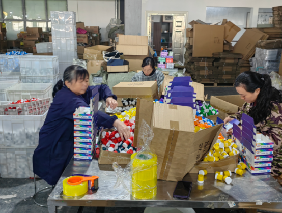 建行南昌分行 金融“輸血”激發特色產業活力，日用雜品銷售煥新姿